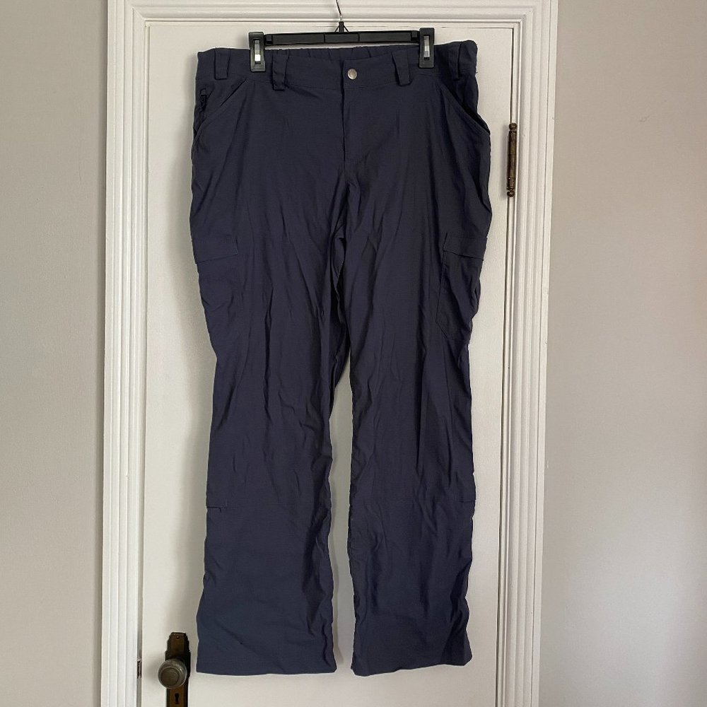Duluth Trading Co Women's Straight Leg Pants - Dark Blue